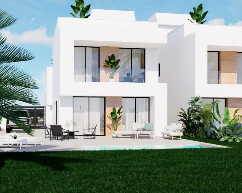 3 quarto Moradia para venda em La Zenia com piscina - 495 000 € (Ref: 8436032)