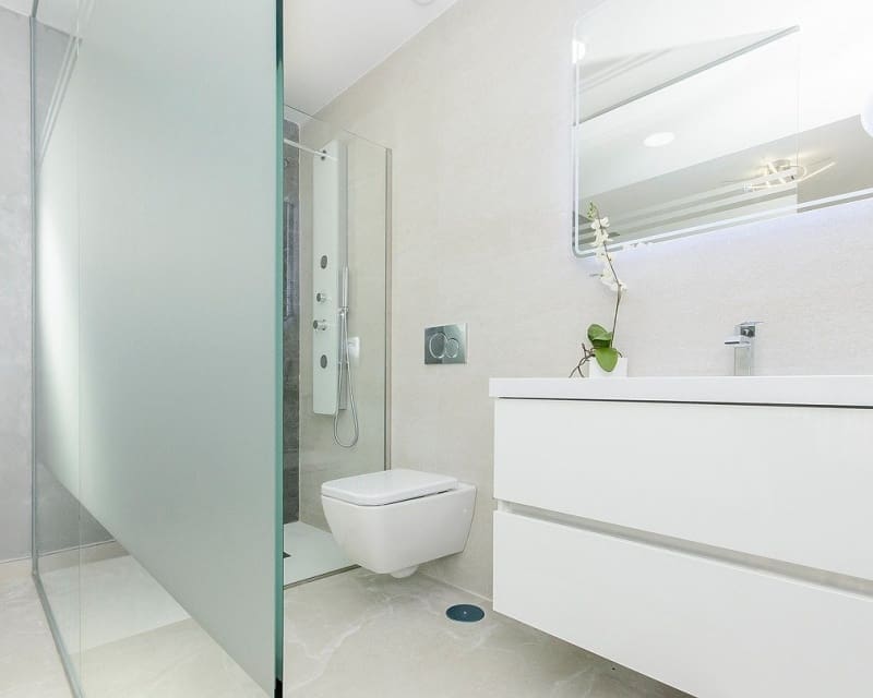 2 sovrum Lägenhet till salu i San Miguel de Salinas med pool - 375 000 € (Ref: 8480004)