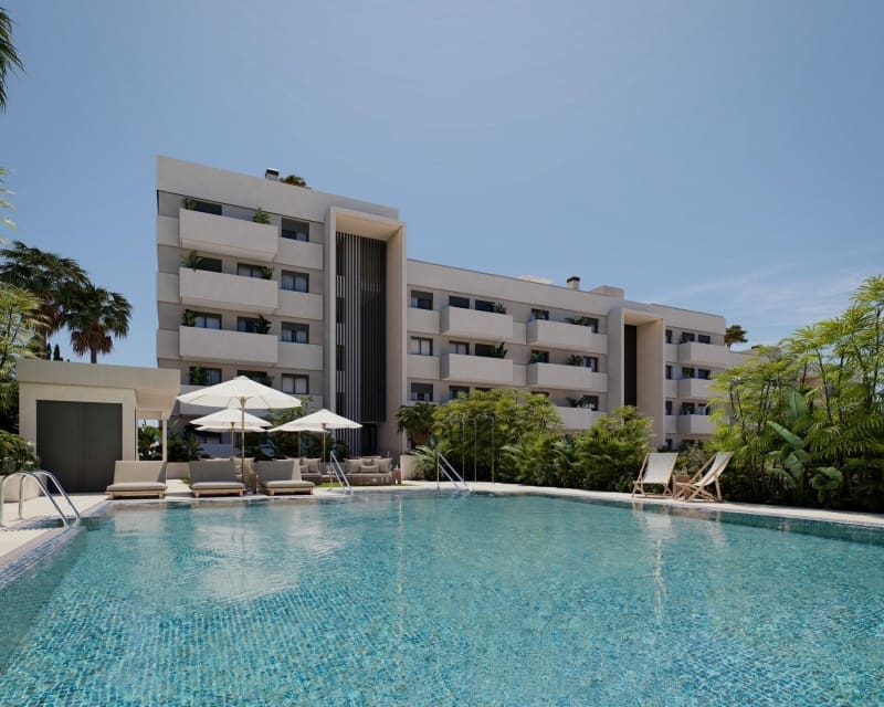 3 slaapkamer Appartement te koop in Estepona met zwembad - € 695.000 (Ref: 8637432)