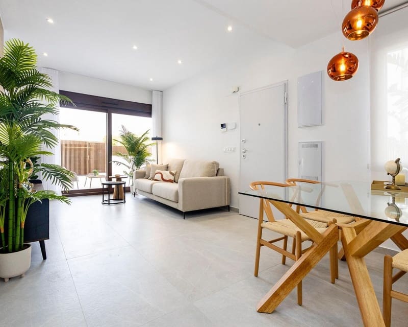 3 soverom Hus til salgs i San Miguel de Salinas med svømmebasseng - € 305 000 (Ref: 8800218)