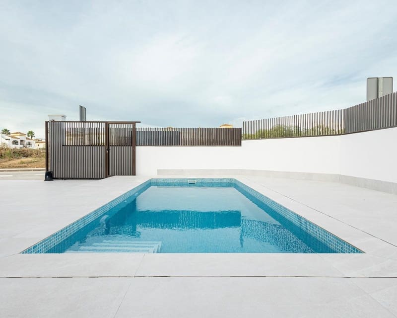 2 chambre Villa/Maison à vendre à San Miguel de Salinas avec piscine - 351 000 € (Ref: 8800219)