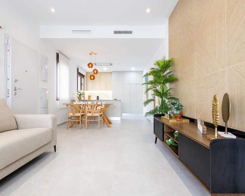 2 chambre Villa/Maison à vendre à San Miguel de Salinas avec piscine - 351 000 € (Ref: 8800219)