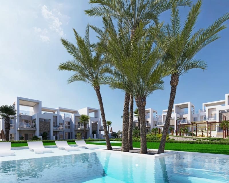 2 sovrum Lägenhet till salu i Ciudad Quesada med pool - 300 000 € (Ref: 8945447)