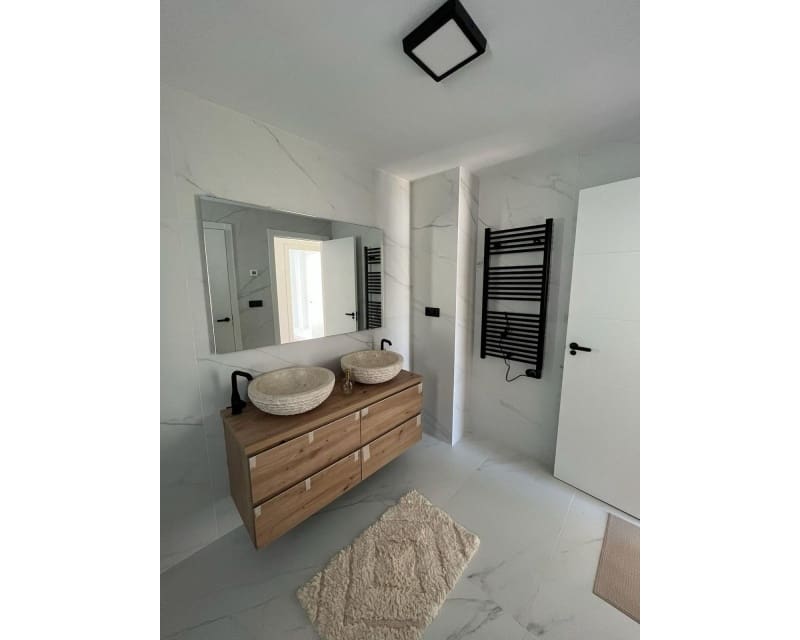 Chalet de 4 habitaciones en Altea en venta con piscina - 790.000 € (Ref: 8958240)