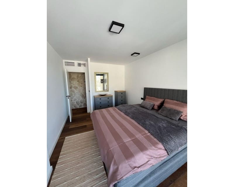 Chalet de 4 habitaciones en Altea en venta con piscina - 790.000 € (Ref: 8958240)