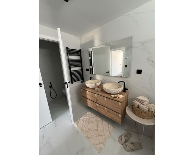 Chalet de 4 habitaciones en Altea en venta con piscina - 790.000 € (Ref: 8958240)