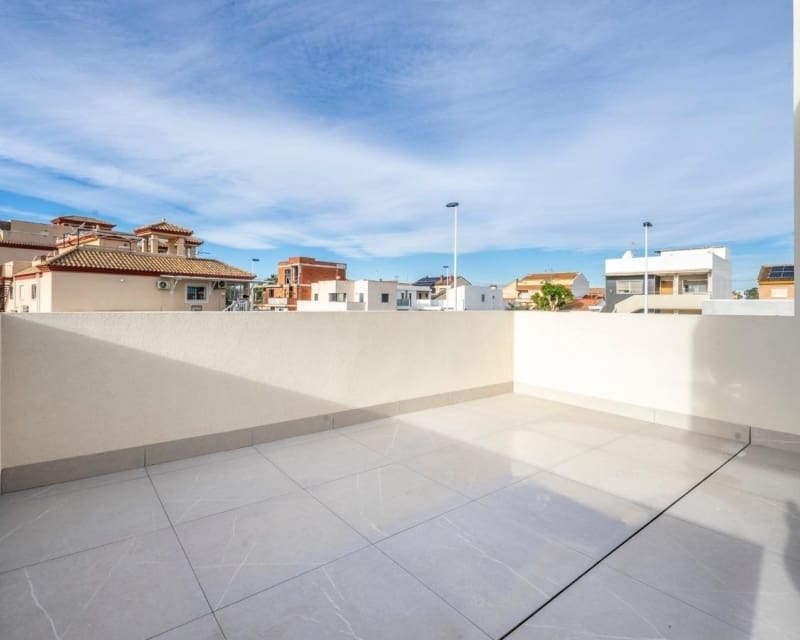 3 camera da letto Villa in vendita in Roldan con piscina garage - 415.950 € (Rif: 8990190)