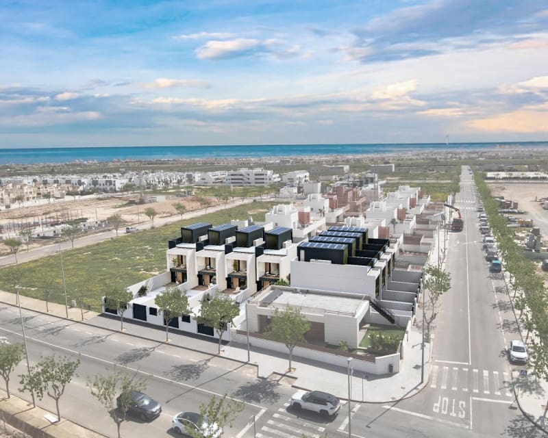 3 Zimmer Haus zu verkaufen in Pilar de la Horadada mit Pool - 385.000 € (Ref: 8990192)