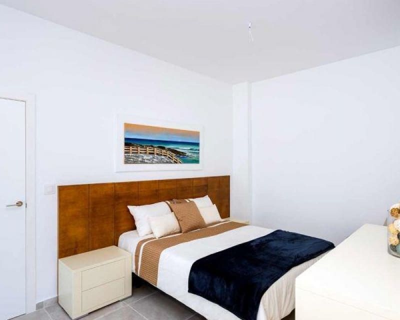 3 quarto Moradia para venda em Daya Nueva com piscina - 438 000 € (Ref: 9180388)