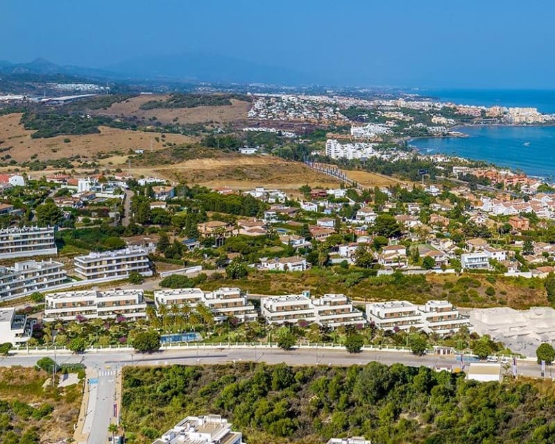 3 chambre Appartement à vendre à Estepona avec piscine - 474 000 € (Ref: 9187612)