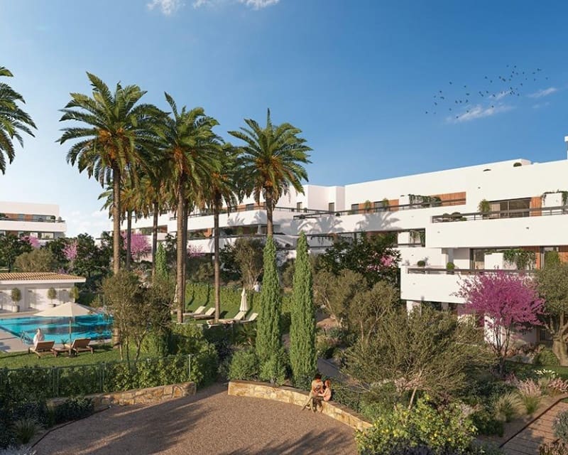 2 bedroom Apartment for sale in Estepona with pool - € 420,000 (Ref: 9187613)