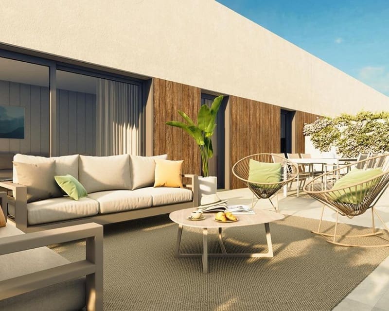 2 bedroom Apartment for sale in Estepona with pool - € 420,000 (Ref: 9187613)