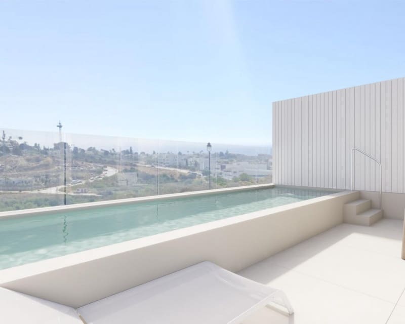 4 makuuhuone Omakotitalo myytävänä paikassa Estepona mukana uima-altaan - 730 000 € (Ref: 9187614)