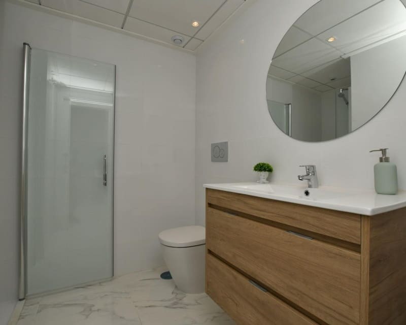 Apartamento de 3 habitaciones en Villamartin en venta con piscina - 251.600 € (Ref: 9187638)