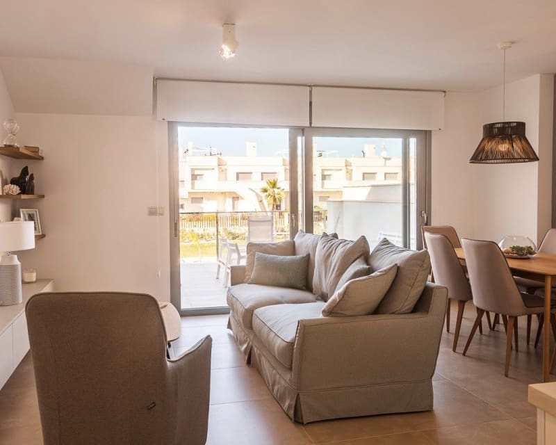 2 bedroom Apartment for sale in San Miguel de Salinas with pool garage - € 299,900 (Ref: 9216712)