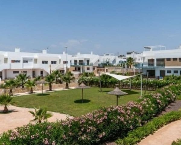 2 soveværelse Lejlighed til salg i San Miguel de Salinas med swimmingpool garage - € 299.900 (Ref: 9216712)