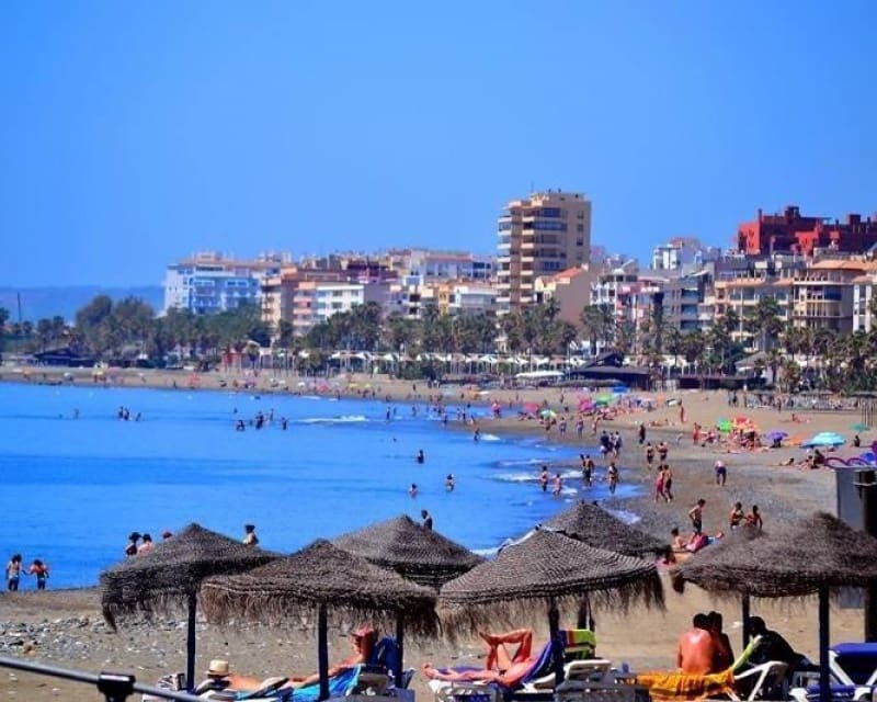 2 soverom Leilighet til salgs i Estepona med svømmebasseng - € 320 000 (Ref: 9231052)