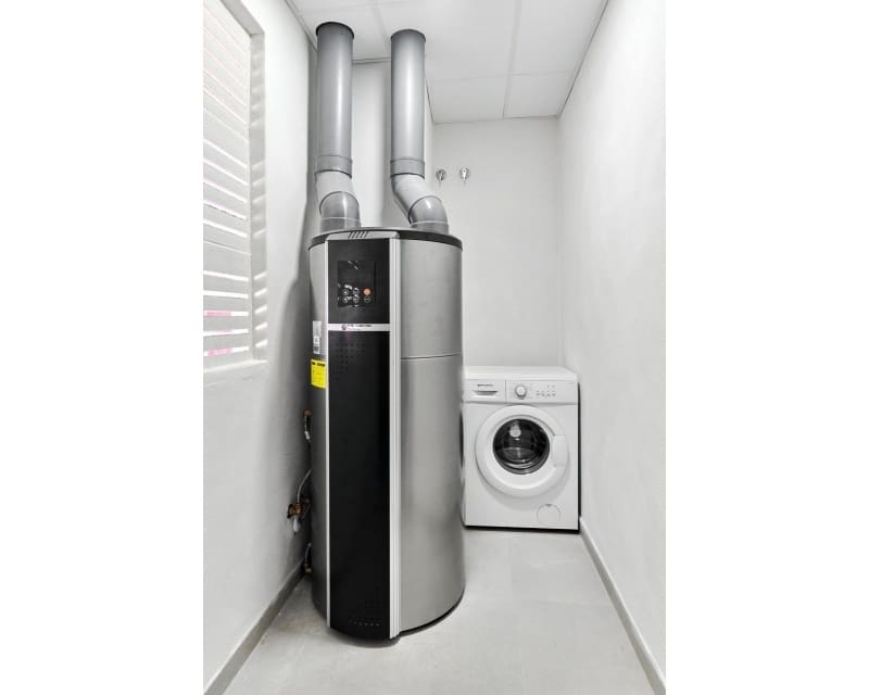 2 quarto Apartamento para venda em La Veleta com piscina - 370 000 € (Ref: 9231273)