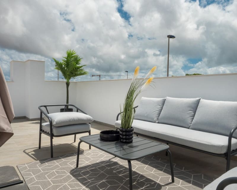 3 soveværelse Villa til salg i San Pedro del Pinatar med swimmingpool - € 478.000 (Ref: 9254216)