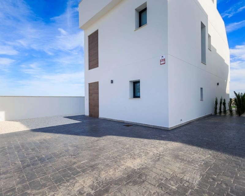 3 soveværelse Villa til salg i Pilar de la Horadada med swimmingpool - € 460.000 (Ref: 9254220)