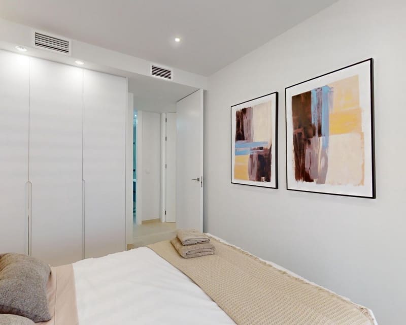 3 soveværelse Lejlighed til salg i Cabo Roig med swimmingpool - € 369.000 (Ref: 9254223)