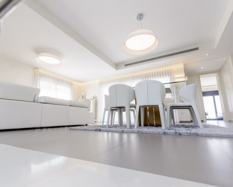 3 quarto Moradia para venda em Campoamor com piscina - 1 195 000 € (Ref: 9254228)