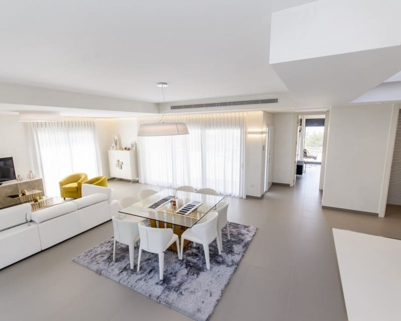 3 quarto Moradia para venda em Campoamor com piscina - 1 195 000 € (Ref: 9254228)