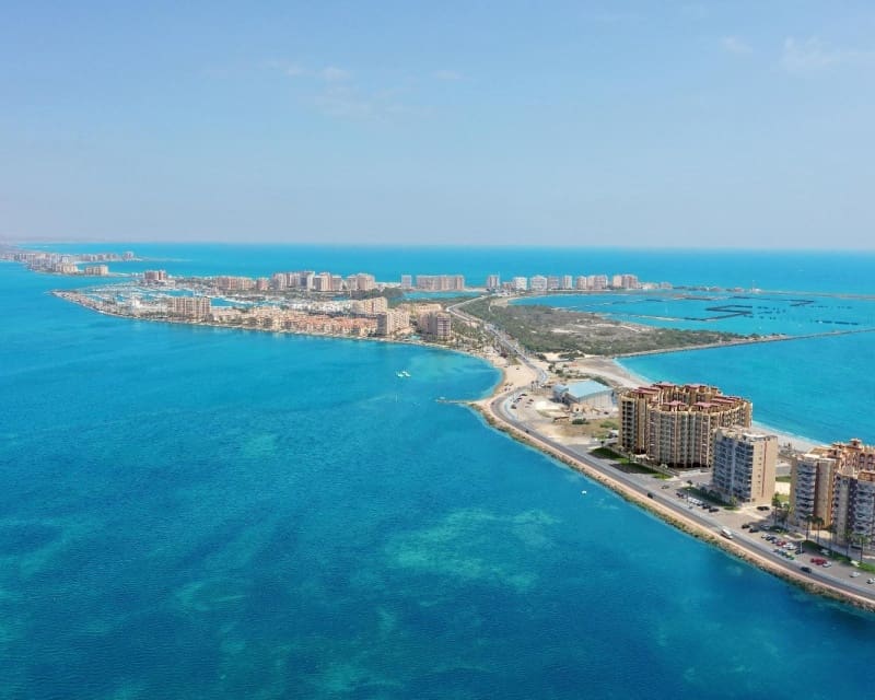 2 makuuhuone Huoneisto myytävänä paikassa La Manga del Mar Menor mukana uima-altaan - 345 000 € (Ref: 9291184)