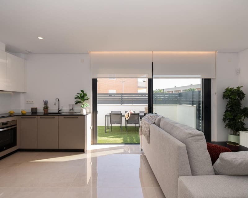 3 slaapkamer Villa te koop in El Pinet met zwembad - € 459.000 (Ref: 9294218)