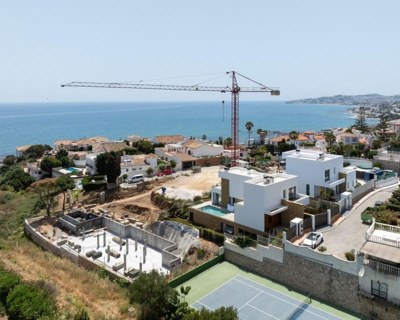 5 soveværelse Villa til salg i Mijas med swimmingpool - € 2.275.000 (Ref: 9297103)