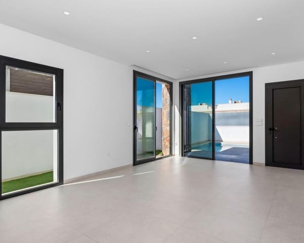 3 soveværelse Bungalow til salg i Pilar de la Horadada ciudad, Pilar de la Horadada med swimmingpool - € 339.900 (Ref: 9310563)