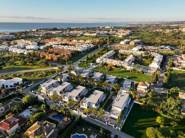 4 soveværelse Villa til salg i Bel-Air, Estepona med swimmingpool - € 2.750.000 (Ref: 9349118)