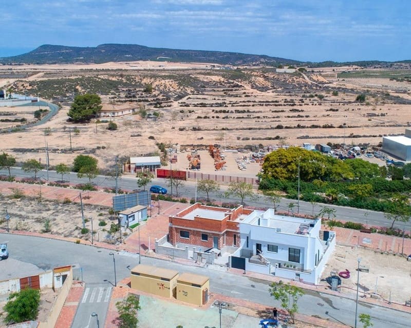 3 soverom Villa til salgs i Sucina med svømmebasseng - € 359 900 (Ref: 9422053)