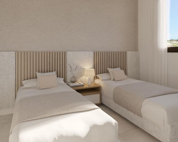 3 Zimmer Apartment zu verkaufen in Bahía Dorada, Estepona mit Pool - 564.000 € (Ref: 9446015)