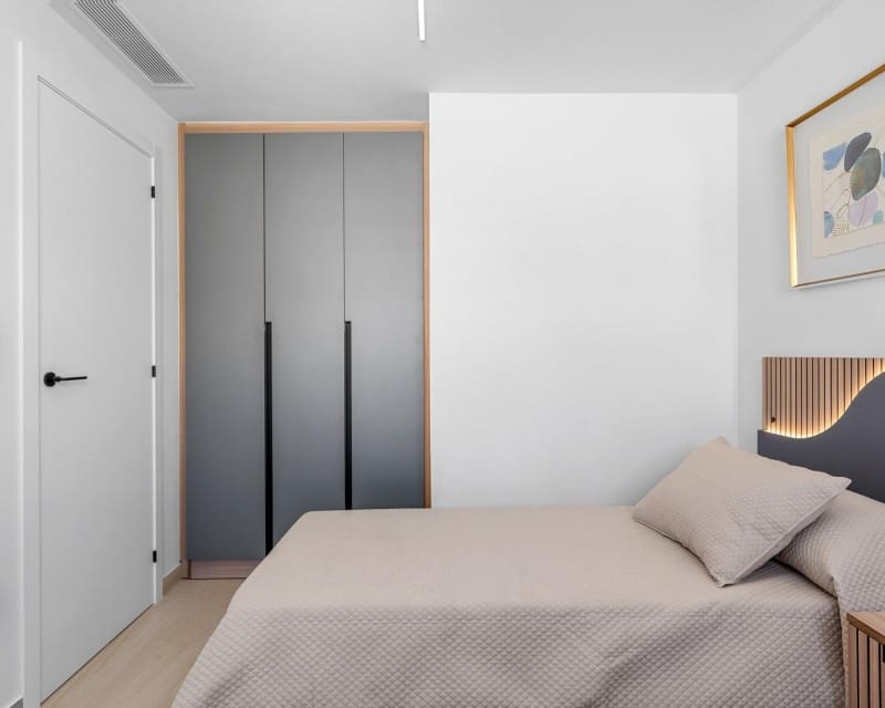 2 Zimmer Apartment zu verkaufen in El Raso mit Pool - 228.000 € (Ref: 9524038)