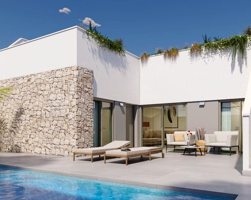 Chalet de 2 habitaciones en Pilar de la Horadada en venta - 380.000 € (Ref: 9555340)