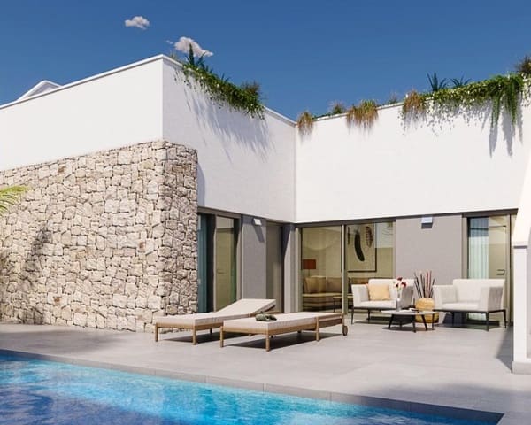 Chalet de 2 habitaciones en Pilar de la Horadada ciudad, Pilar de la Horadada en venta - 380.000 € (Ref: 9555340)