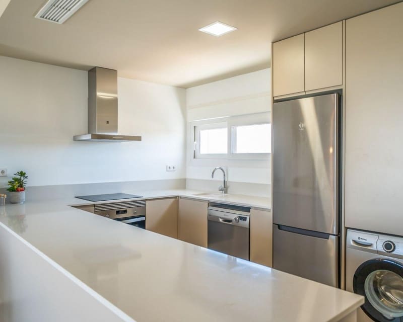 Apartamento de 3 habitaciones en San Miguel de Salinas en venta con piscina - 299.900 € (Ref: 9574044)