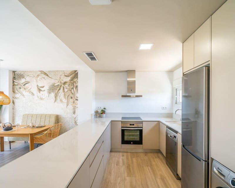 2 soveværelse Lejlighed til salg i San Miguel de Salinas med swimmingpool - € 269.900 (Ref: 9574045)