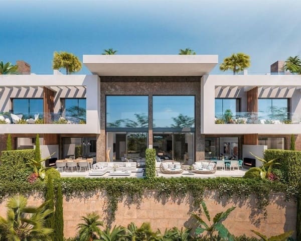 4 soveværelse Byhus til salg i Río Real, Marbella med swimmingpool - € 1.790.000 (Ref: 9590807)