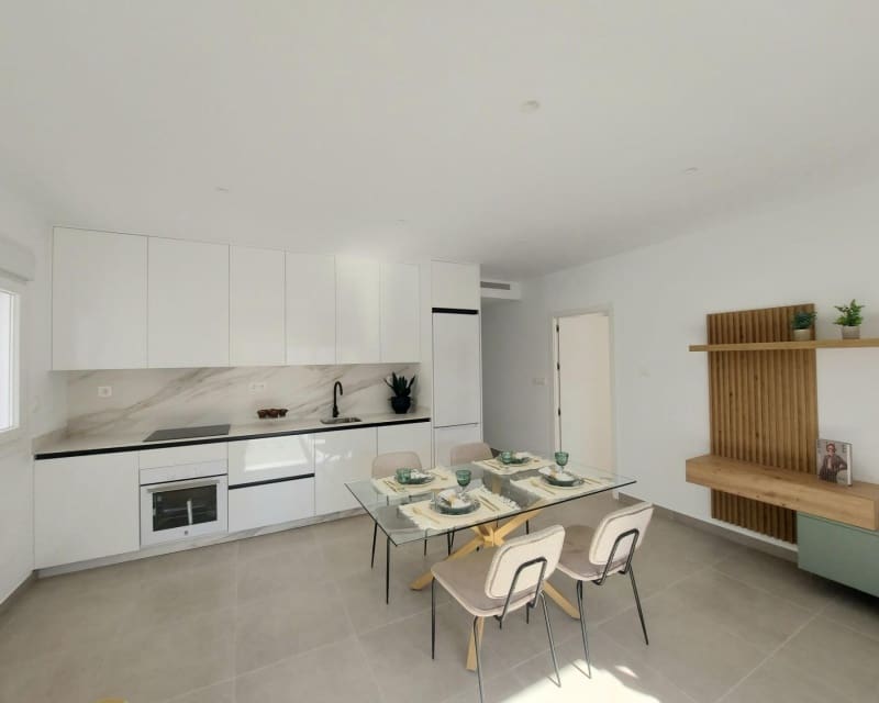 3 soveværelse Villa til salg i Roldan med swimmingpool - € 272.500 (Ref: 9626851)