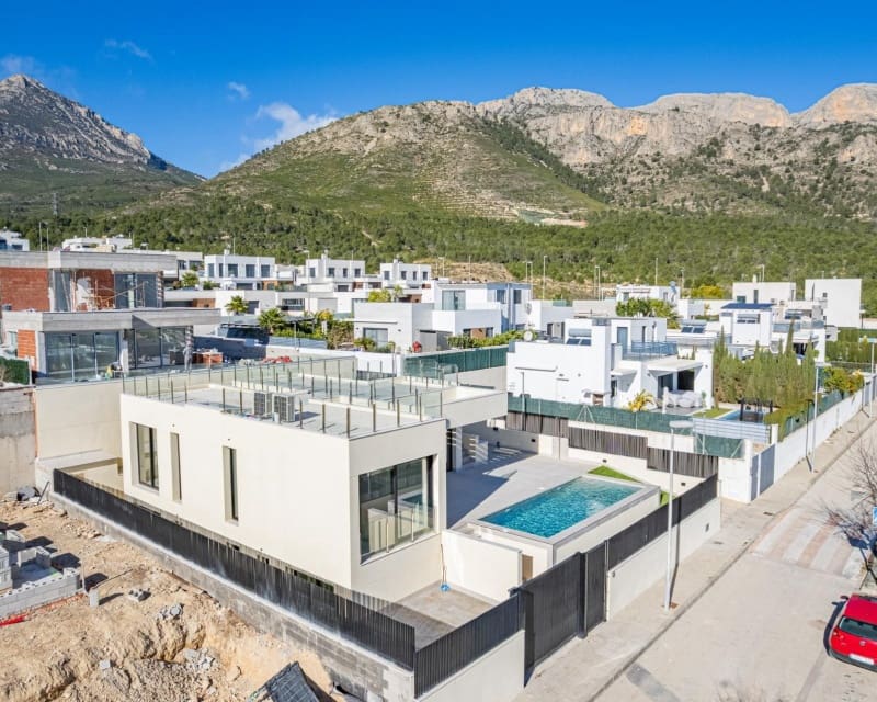 4 camera da letto Villa in vendita in Polop con piscina - 970.000 € (Rif: 9640957)