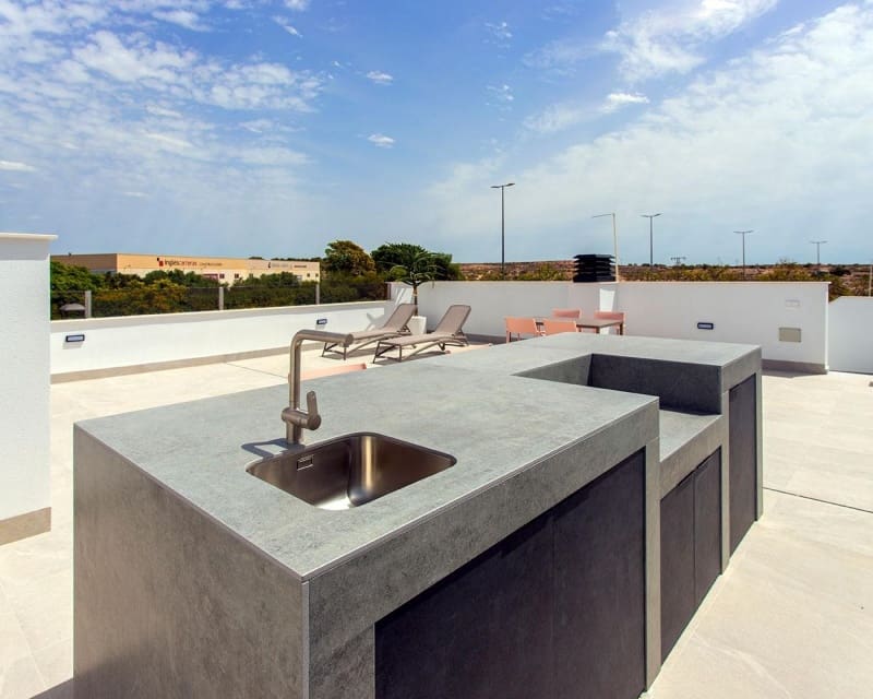 3 Zimmer Villa zu verkaufen in Sucina mit Pool - 359.900 € (Ref: 9640958)