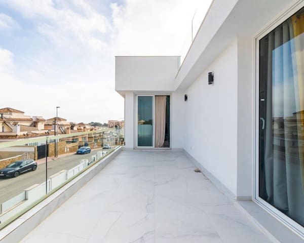 3 sovrum Villa till salu i Villamartin, Orihuela med pool - 575 000 € (Ref: 9650797)