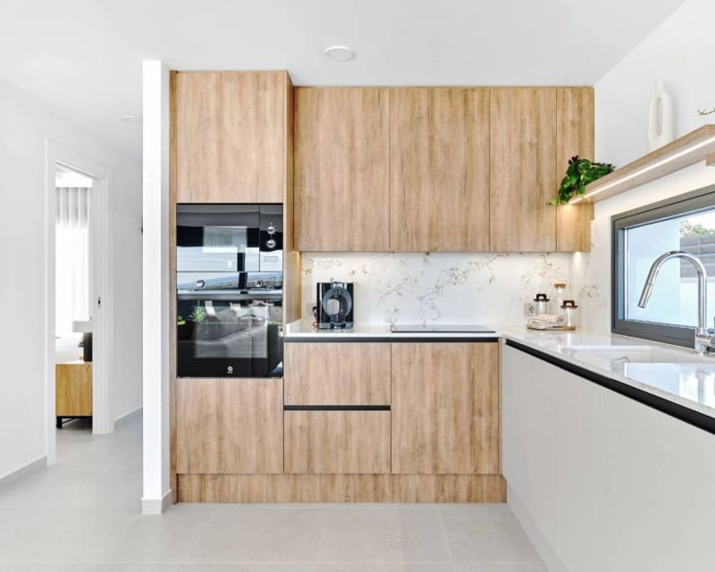 5 bedroom Villa for sale in Villamartin with pool - € 657,000 (Ref: 9650800)