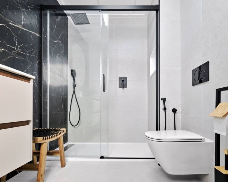 5 bedroom Villa for sale in Villamartin with pool - € 657,000 (Ref: 9650800)