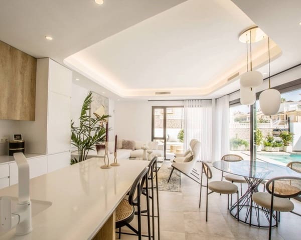 3 sypialnia Willa na sprzedaż w Villamartin, Orihuela z basenem - 509 000 € (Ref: 9650802)