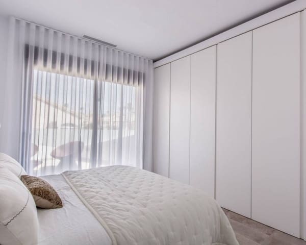 3 sypialnia Willa na sprzedaż w Villamartin, Orihuela z basenem - 509 000 € (Ref: 9650802)