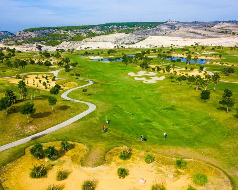 Chalet de 3 habitaciones en San Miguel de Salinas en venta con piscina garaje - 375.000 € (Ref: 9650804)