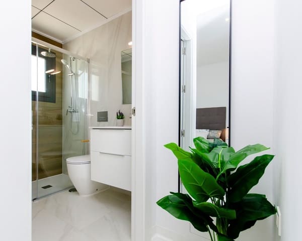 3 bedroom Villa for sale in San Miguel de Salinas with pool garage - € 415,000 (Ref: 9650805)